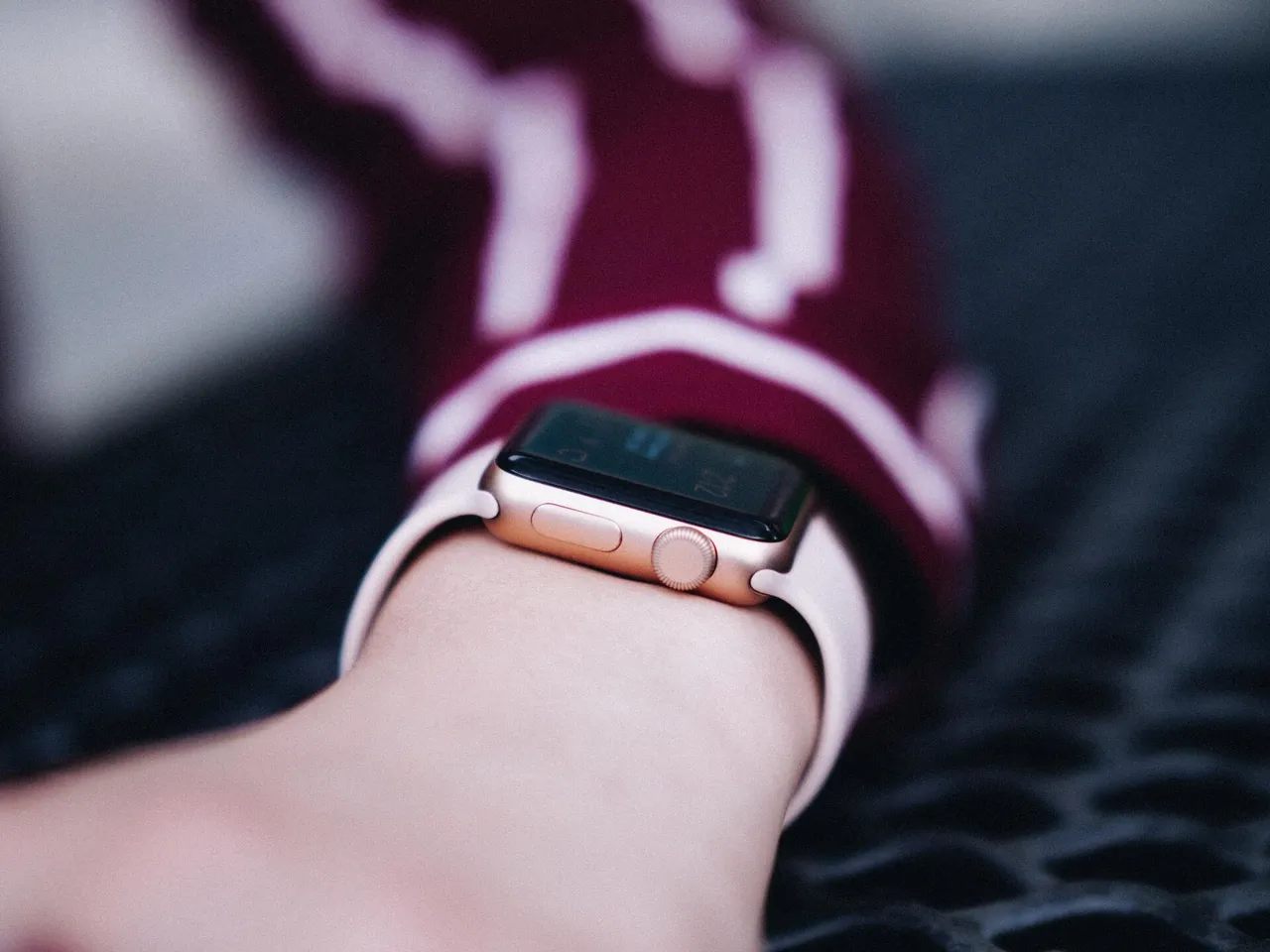 FibriCheck smartphone/smartwatch application for arrhythmia monitoring
